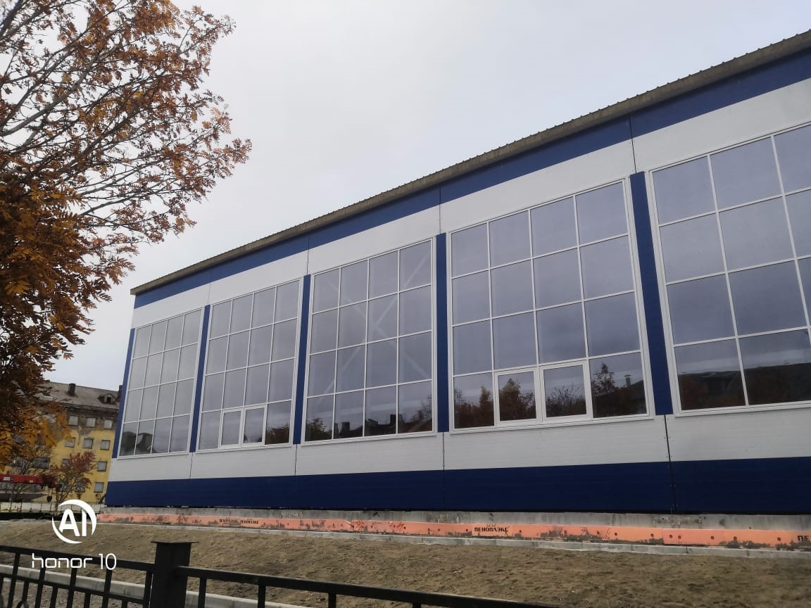 Изготовление и монтаж витражных конструкций 390 кв.м.