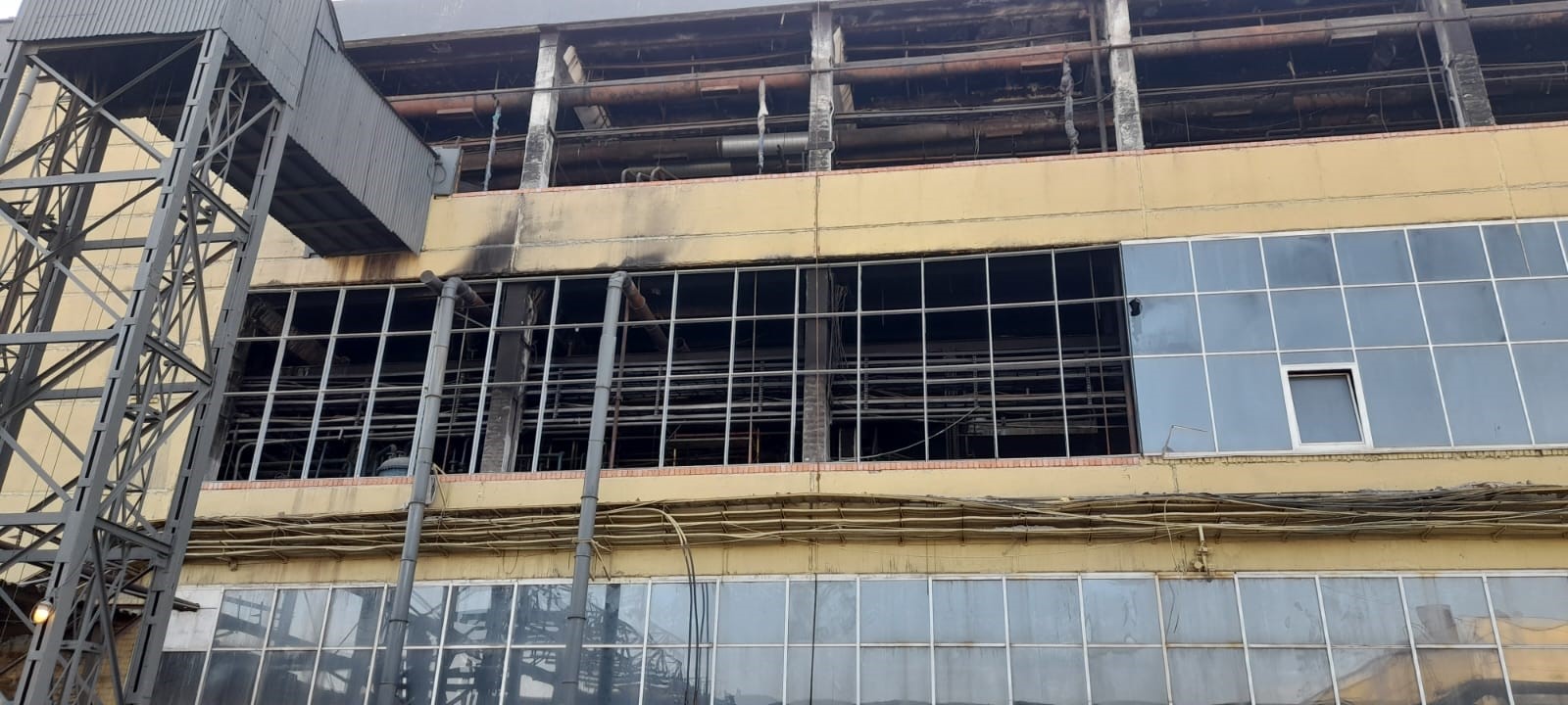 Изготовление и монтаж витражных конструкций 475 кв.м.