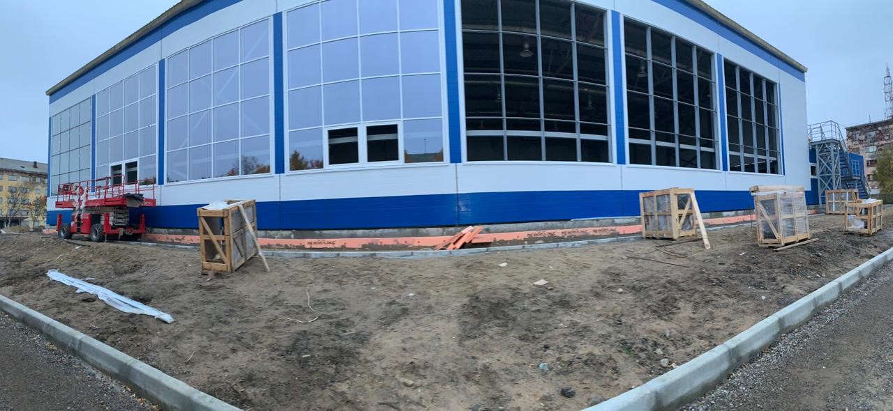 Изготовление и монтаж витражных конструкций 390 кв.м.