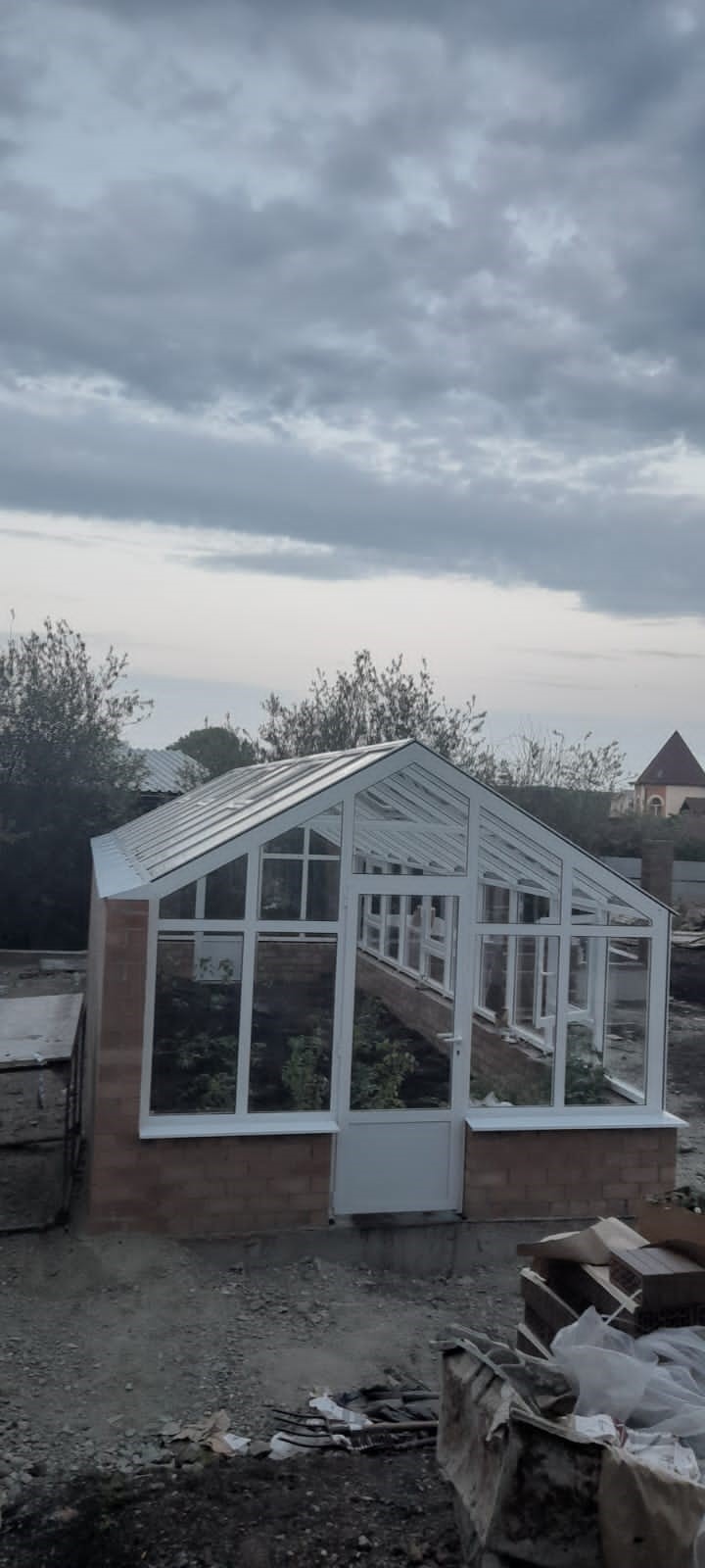 Монтаж и изготовление теплицы