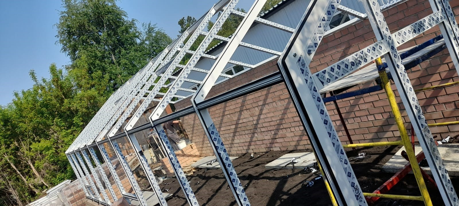 Монтаж и изготовление теплицы