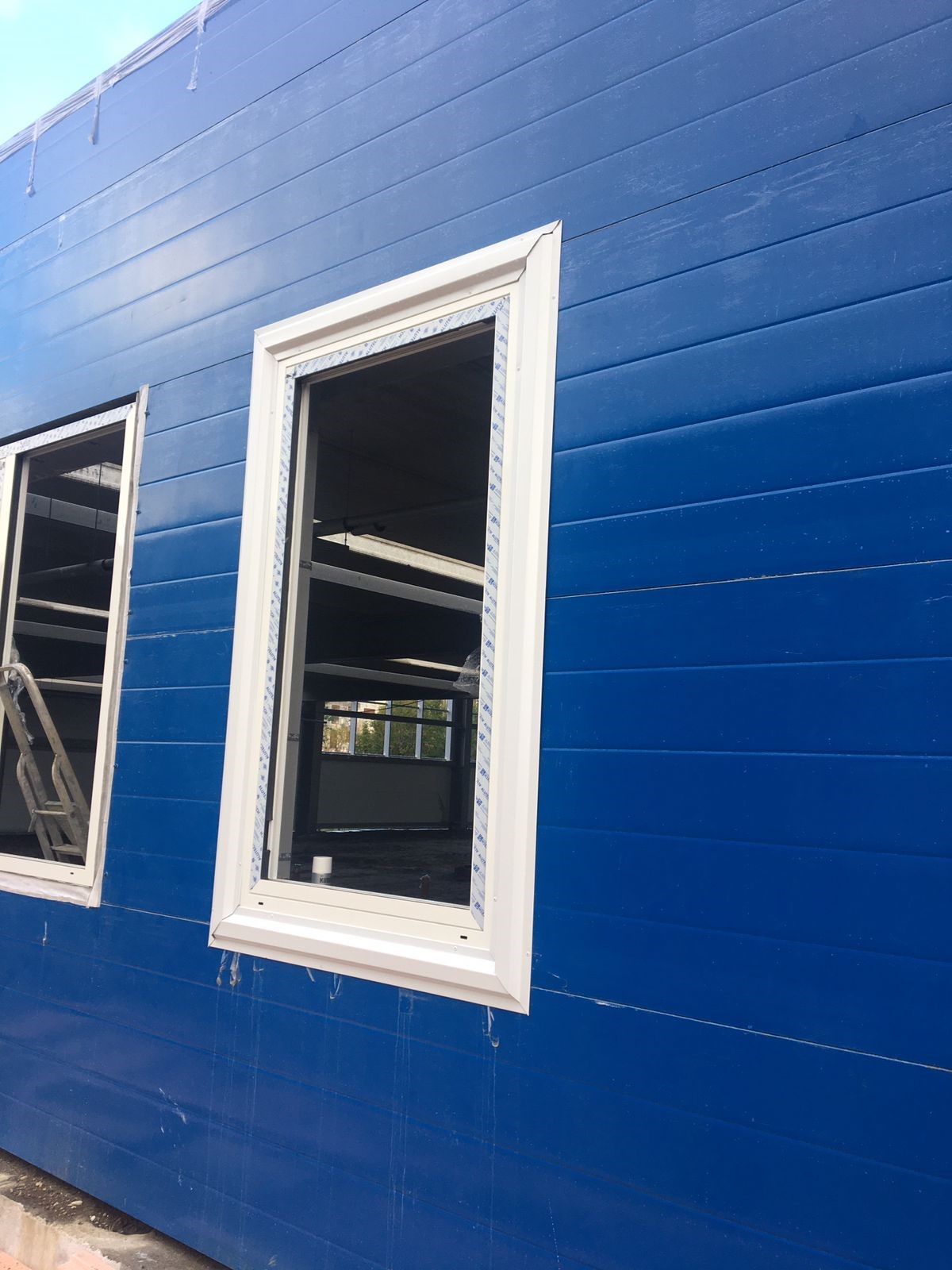 Изготовление и монтаж витражных конструкций 390 кв.м.