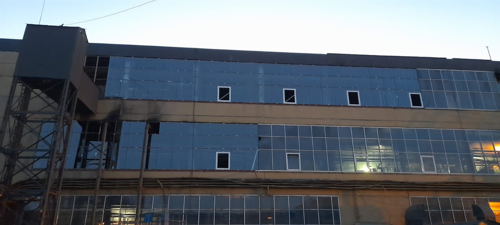 Изготовление и монтаж витражных конструкций 475 кв.м.