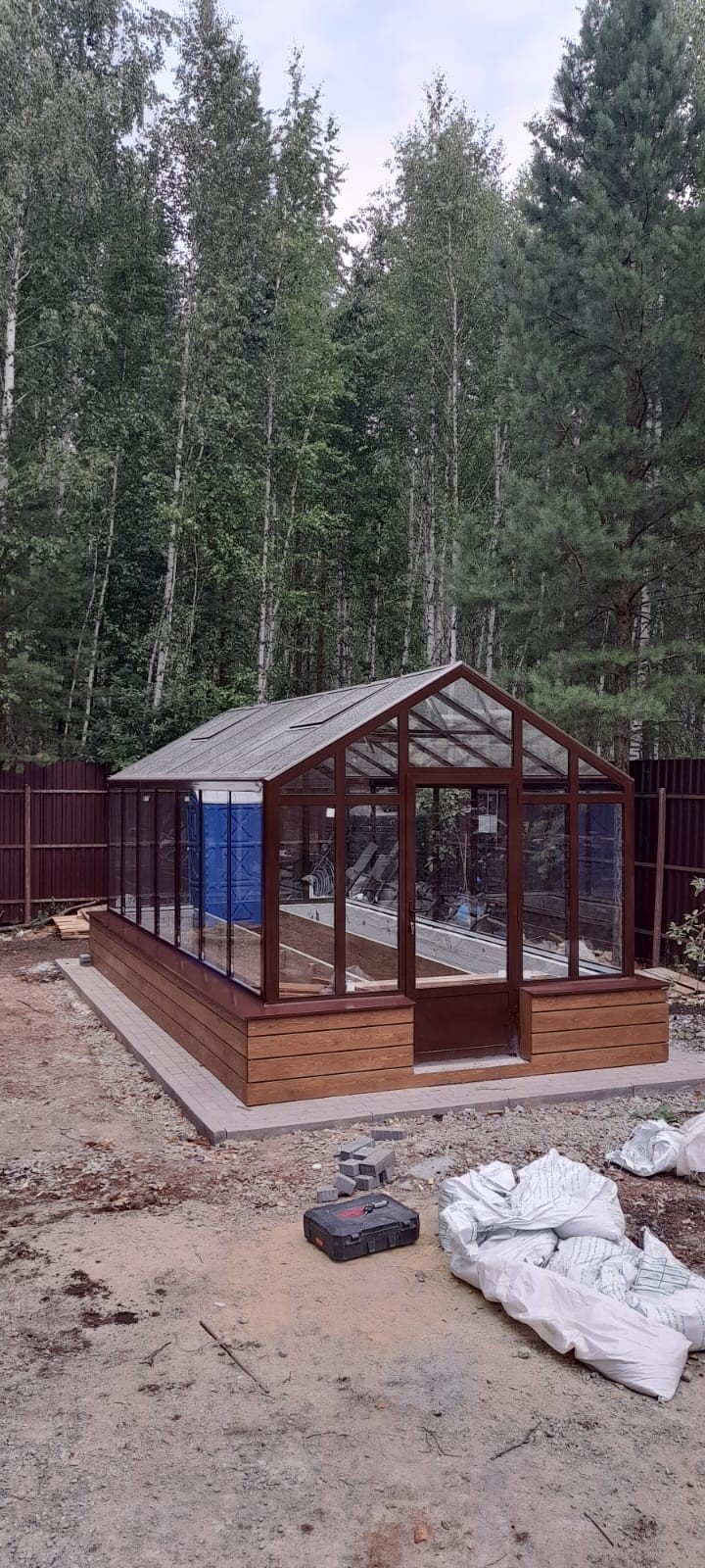 Монтаж и изготовление теплицы из алюминия