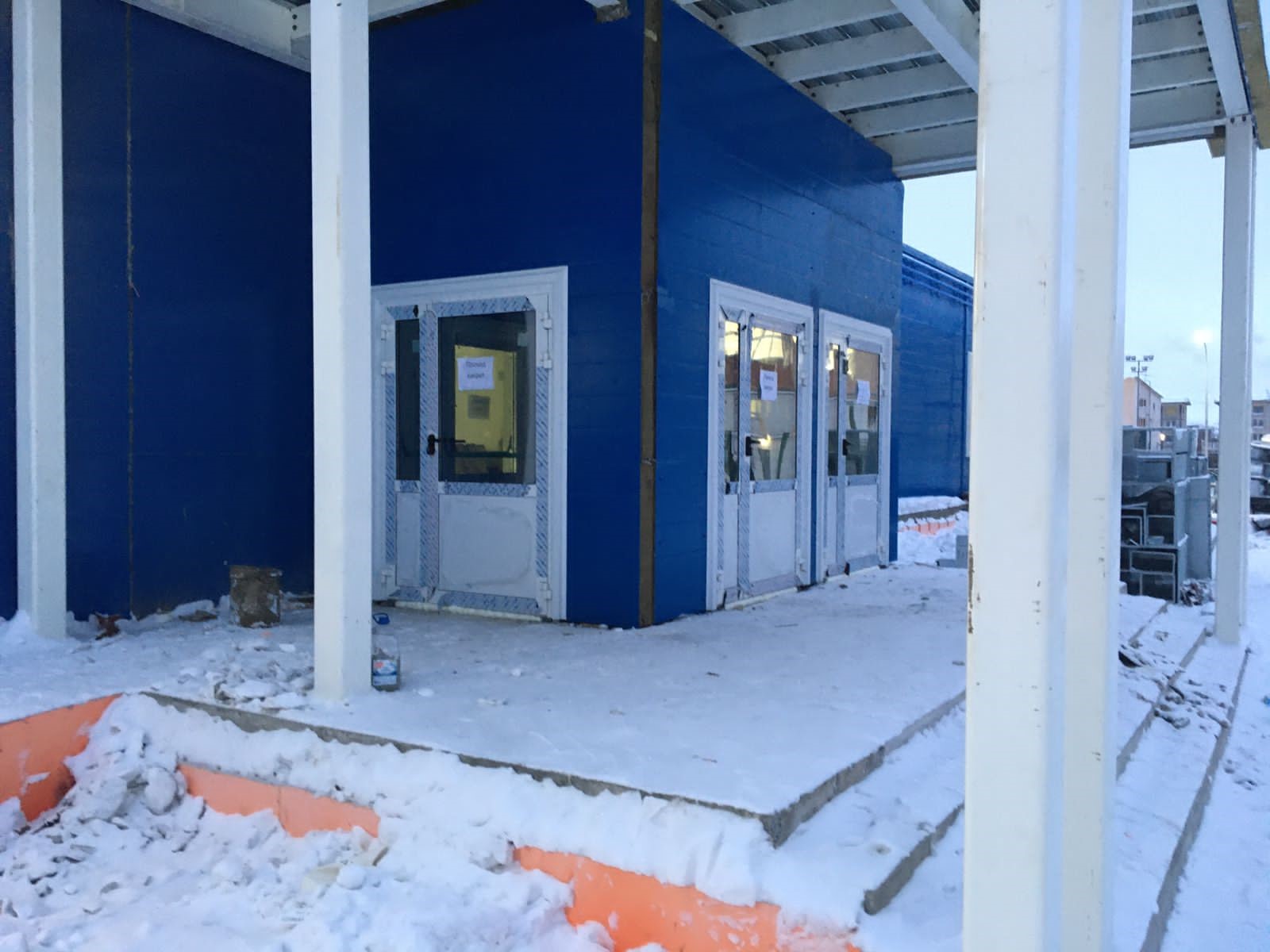 Изготовление и монтаж витражных конструкций 390 кв.м.